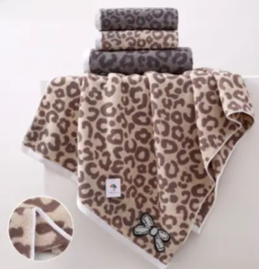 Полотенце для лица 50x90 махровое цветное леопард фото 1